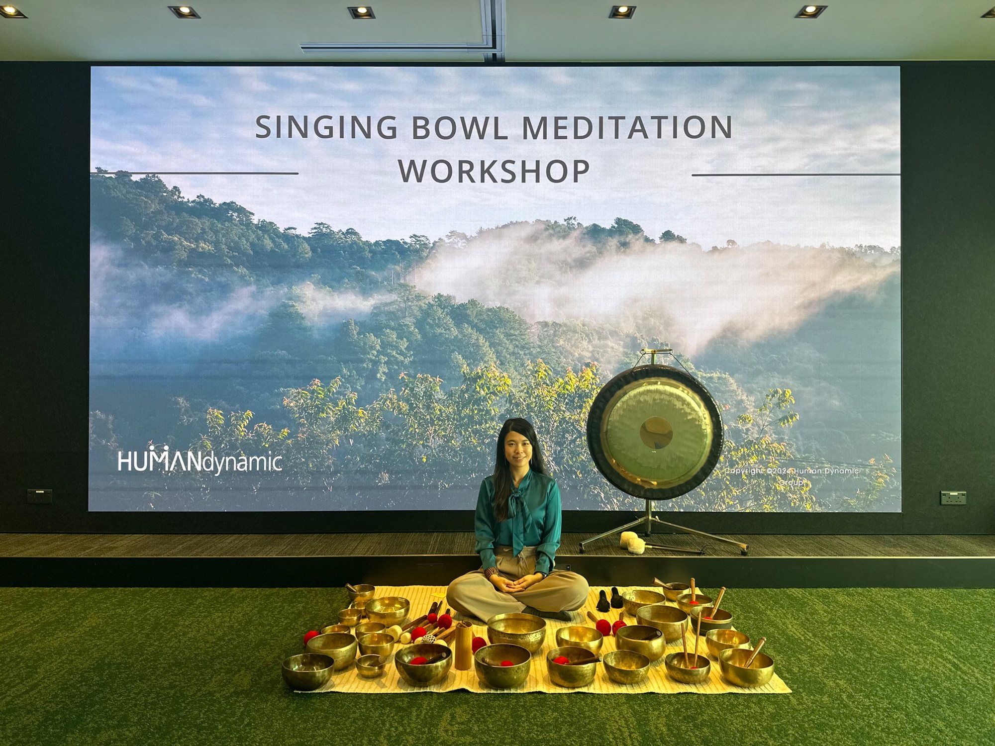 Helen at a singing bowl meditation workshop for Human Dynamic